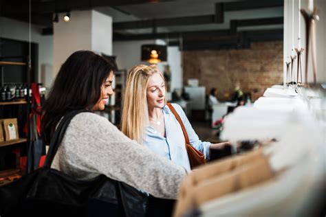 Outlet Shoppes of the Bluegrass ::: Rally House