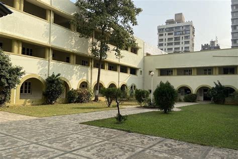 New Law College Mumbai Campus: Photos, Virtual Tour