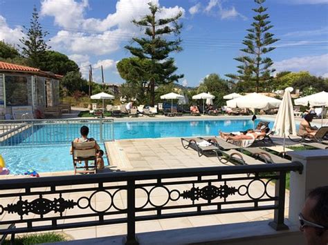 WINDMILL HOTEL (Argassi, Zakynthos, Ionian Islands) - Apartment Reviews ...