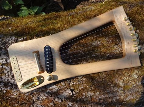 Uke lyres - Stryre Instruments