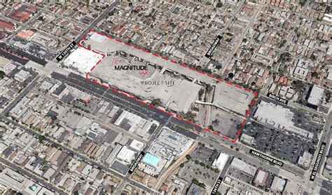 Hawthorne Plaza Mall