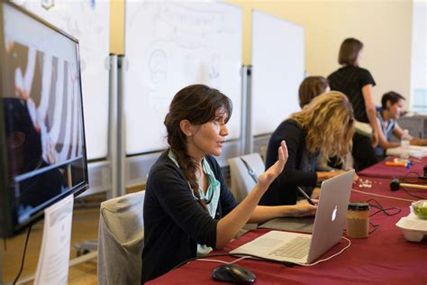 SGS: IBM SPSS Qualitative Analysis Workshop, WINDREF, True Blue, 29 ...