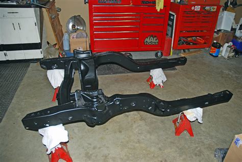 How to Clean Engine Compartment 的图像结果