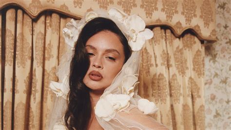 Sabrina Claudio Nudes