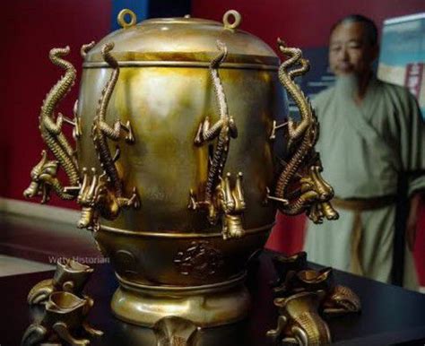 The Ancient Chinese Seismometer: A Marvel of Innovation – Mahashree Tech