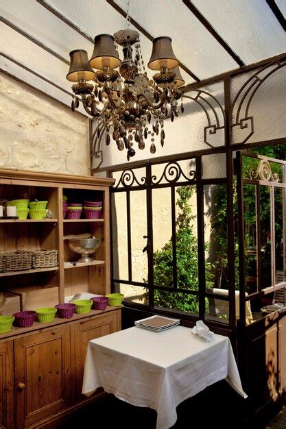 French Restaurant 的图像结果