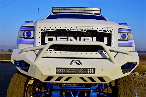 Body Lift and Off-Road Parts Reveal the Best Spirit of White GMC Sierra ...