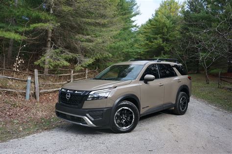 2023 Nissan Pathfinder Rock Creek SUV Review - Reviews | Driving