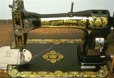 Antique Singer Sewing Machine Tables Value (Identification & Price Guides)