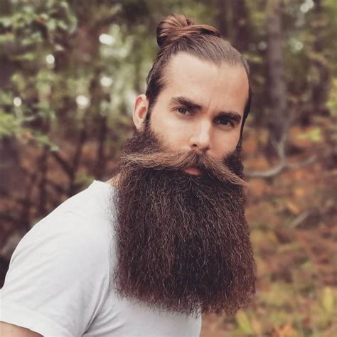 80 Long Beard Styles for Men of Different Ages and Nationalities