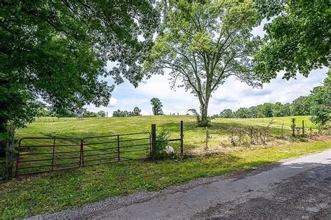 2562 Peeled Chestnut Ln, Sparta, TN 38583 [Lot/Land] | Homes.com