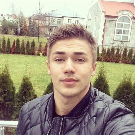 Er sucht Ihn Kleinanzeigen