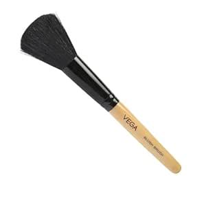 Vega Blush Brush with Wooden Handle and Natural Animal/Synthetic Hair ...
