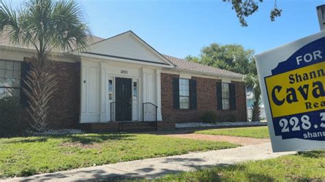 A shutdown Biloxi casino one step closer to coming back to life