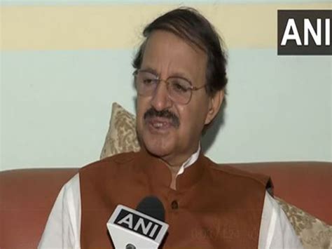 "Democracy has lost": Congress' Rashid Alvi after Mahayuti alliance ...