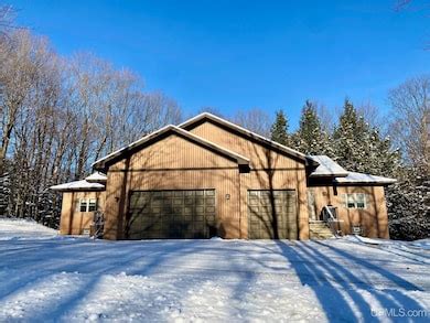 737 Grove St, Marquette, MI 49855 | Homes.com