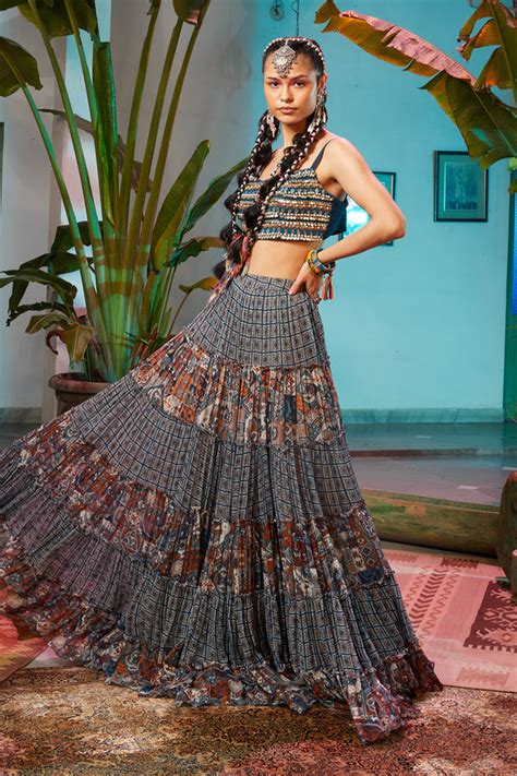 Diya Rajvvir | Shop Online From Our Official Website – DiyaRajvvir