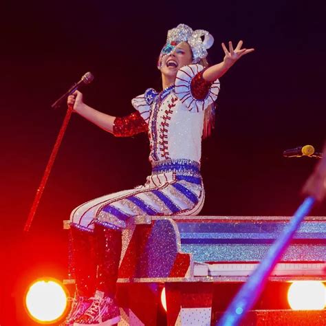 50 JoJo Siwa Sexy and Hot Bikini Pictures - Woophy