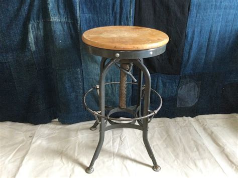 Unknown Drafting Stool | REAL MONKEY 仙台