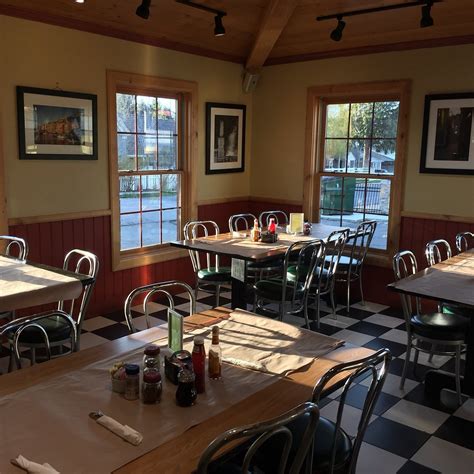 THE 10 BEST Restaurants in Midway (Updated January 2024)