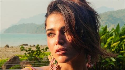 Wamiqa Gabbi's latest photoshoot leaves her fans confused
