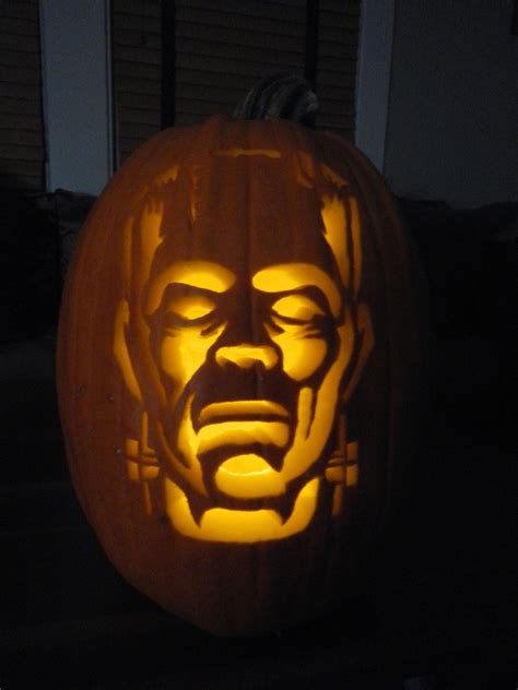 How To Create A Frankenstein Pumpkin Stencil This Halloween ...