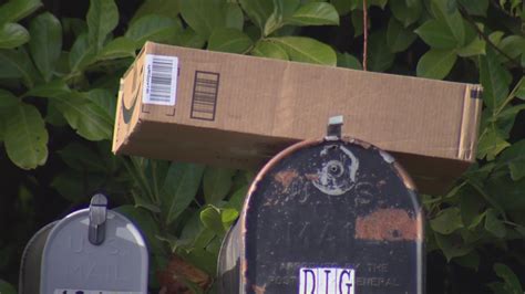 'It is a huge problem': Vashon residents report USPS delivery issues ...