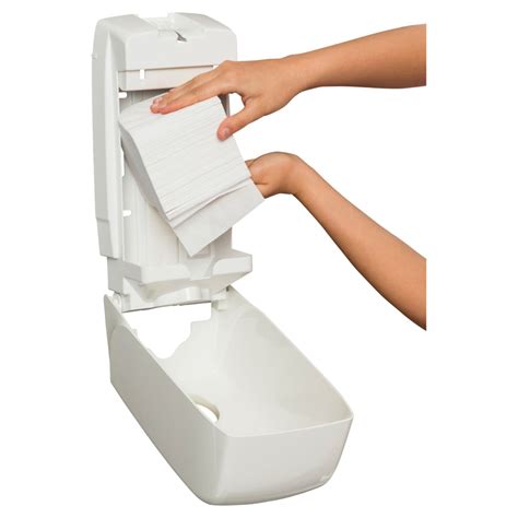 Kimberly-Clark Professional® Aquarius® Folded Toilet Tissue Dispenser ...