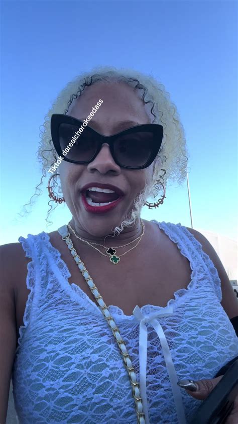 so sad | idk🤑😁🫢 (@thisisnotjropes)