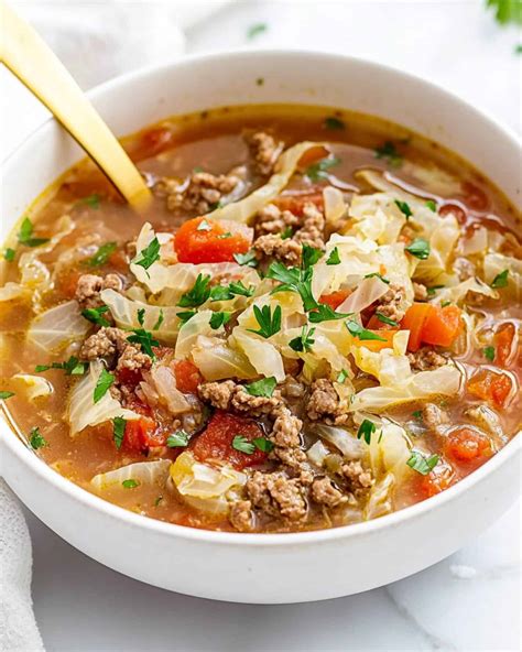 Hearty Beef Cabbage Soup Recipe - Yumyy