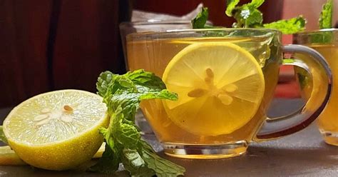 Lemon Green tea Recipe by Shradha Nema (foodgazin') - Cookpad