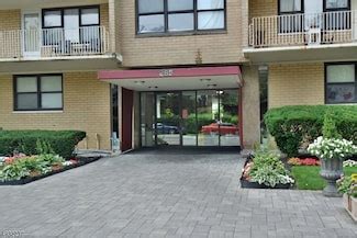 Passaic NJ Real Estate & Homes for Sale - Homes.com