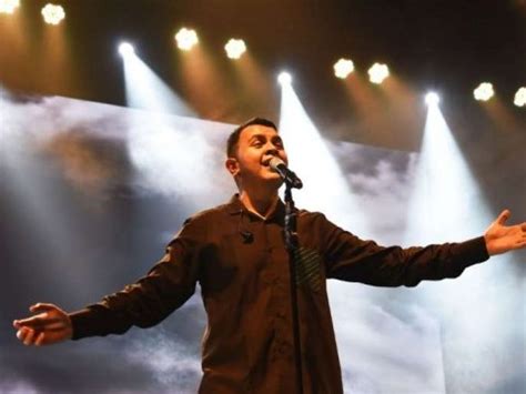 JOOX dan Tulus Puaskan Pecinta Musik di Makassar