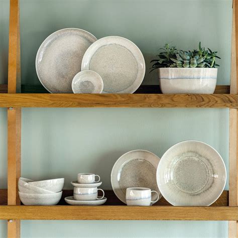 Dear Friend, Should You Invest in Villeroy & Boch’s Luxury Dinnerware?