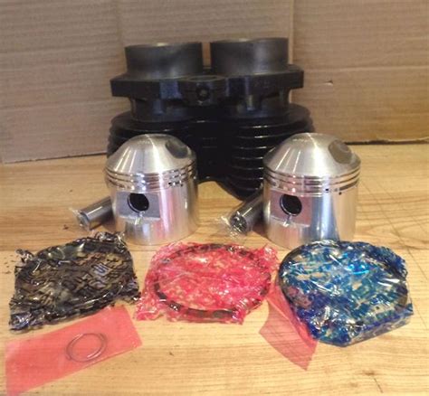 Triumph, Zylinder 9-Bolzen mit Kolben T120, TR6, 6T, 650 ccm | BRITISH ...