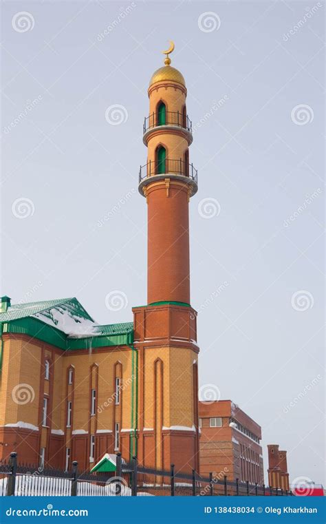 New Mosque in Novosibirsk, Russian Federation. Stock Photo - Image of ...