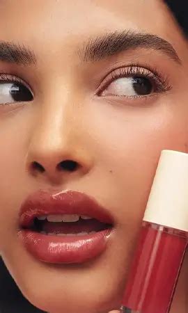 Well-Being made easy | Clean Beauty, Healthy Snacks, Wellness brands