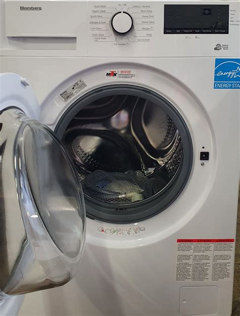 Order Your New Blomberg WM72200W Washer Apartment Size Today!