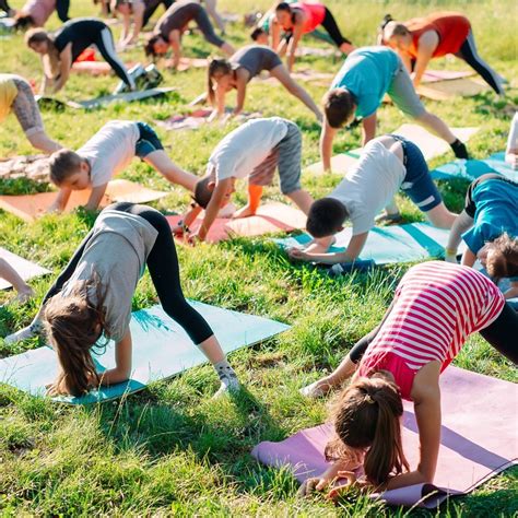 Family Fitness Day - Family Yoga, Elder Lane Park, Winnetka, 14 ...