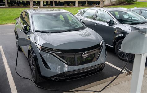 2025 Nissan Ariya: Electric SUV Gains Fresh Options And A New Starting Price Of $39,770 ...