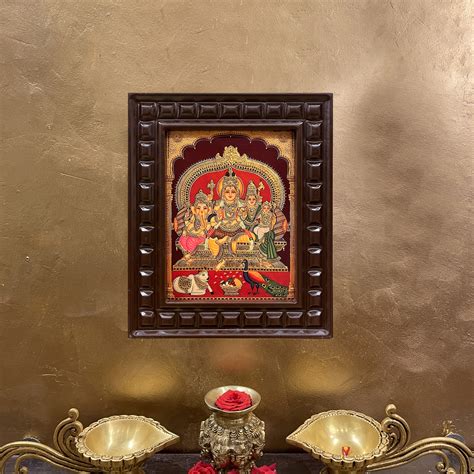 Gold Leafed Shiva Parivar in Wooden Frame – E-Studio