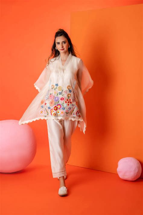 Aurora Cape Top – ESPEE