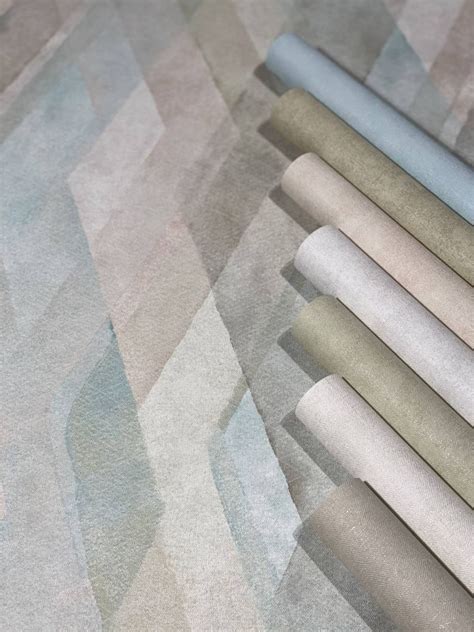 Plain wallpaper, non-woven wallcovering Shades beige | wall-art.com