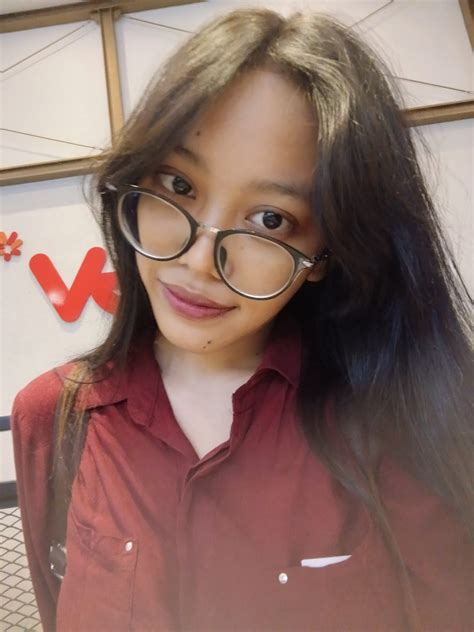 deep red sea – Medium