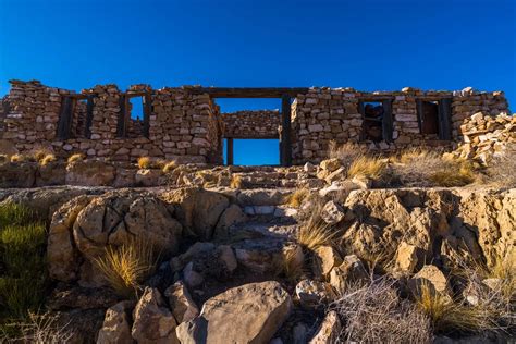 Two Guns, Arizona – One of the Deadliest Towns in the Wild West ...