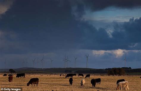 Why 14 turbines at one of Australia's first wind farms are about to be ...