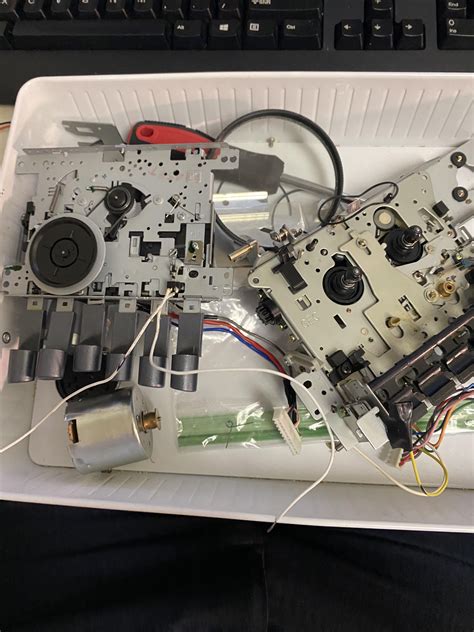 any cassette people. I have a Bose cassette deck, motor not work. plan to transfer another ...