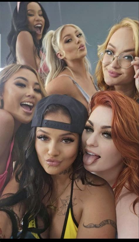 With Lily Lou, Kayley Gunner, Kazumi, Jenna fox and Emma & Magnolia : r ...