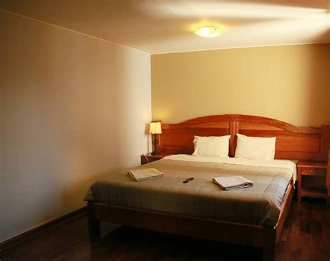 HOSPEDAJE MONTEBLANCO (Huancayo) - Guesthouse Reviews & Photos ...