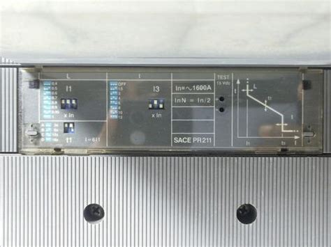 ABB SACE S7 1600A 3POLE 380-440V CIRCUIT BREAKER WITH MOTORIZED UNIT ...